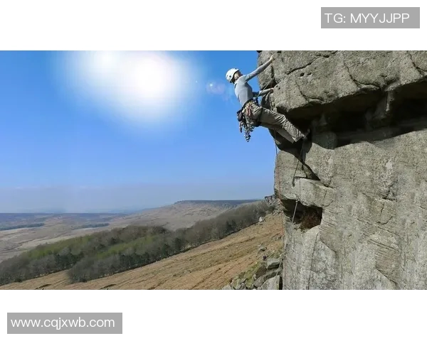 深圳极限运动队在世界攀岩锦标赛中以55分领先其他队伍勇夺积分榜首位